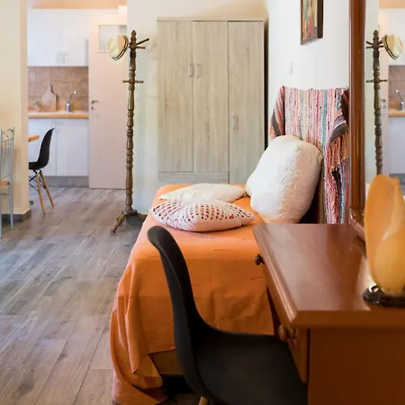 Joya's Little Farm Ferienhaus *